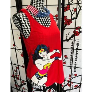 New Wonder Woman Tank & Bandana Size Small